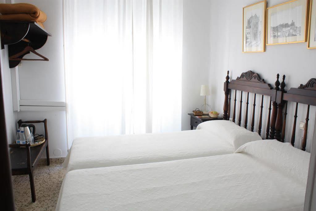 Hotel Arte De Cozina Antequera Esterno foto